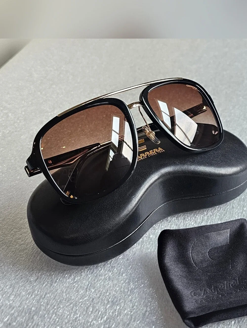 Carrera details brand